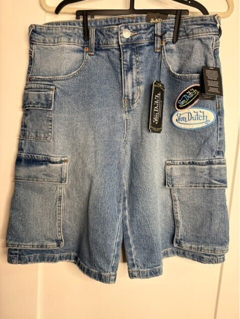 Von Dutch Womens Denim Cargo Bermuda Shorts 7/28 Y2K Embroidered Eye Patches NWT